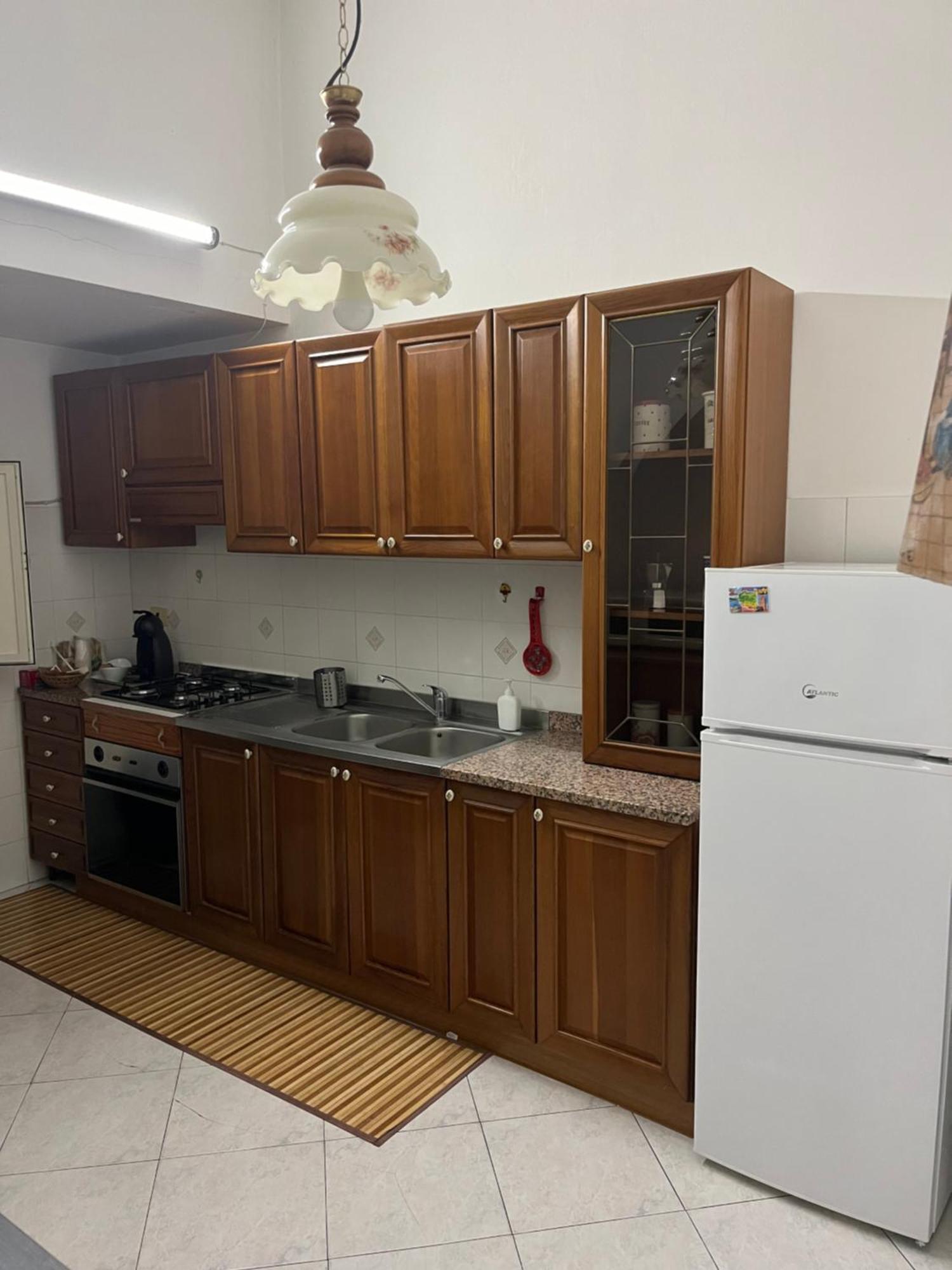 Apartment For 2 In Catania, B&B Le Voci Del Mercato Exterior foto